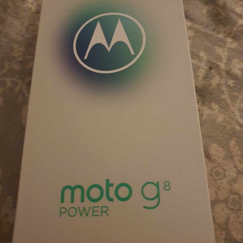 Brand new unlocked motog8